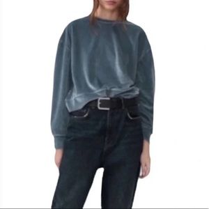 Velour sweatshirt | Zara